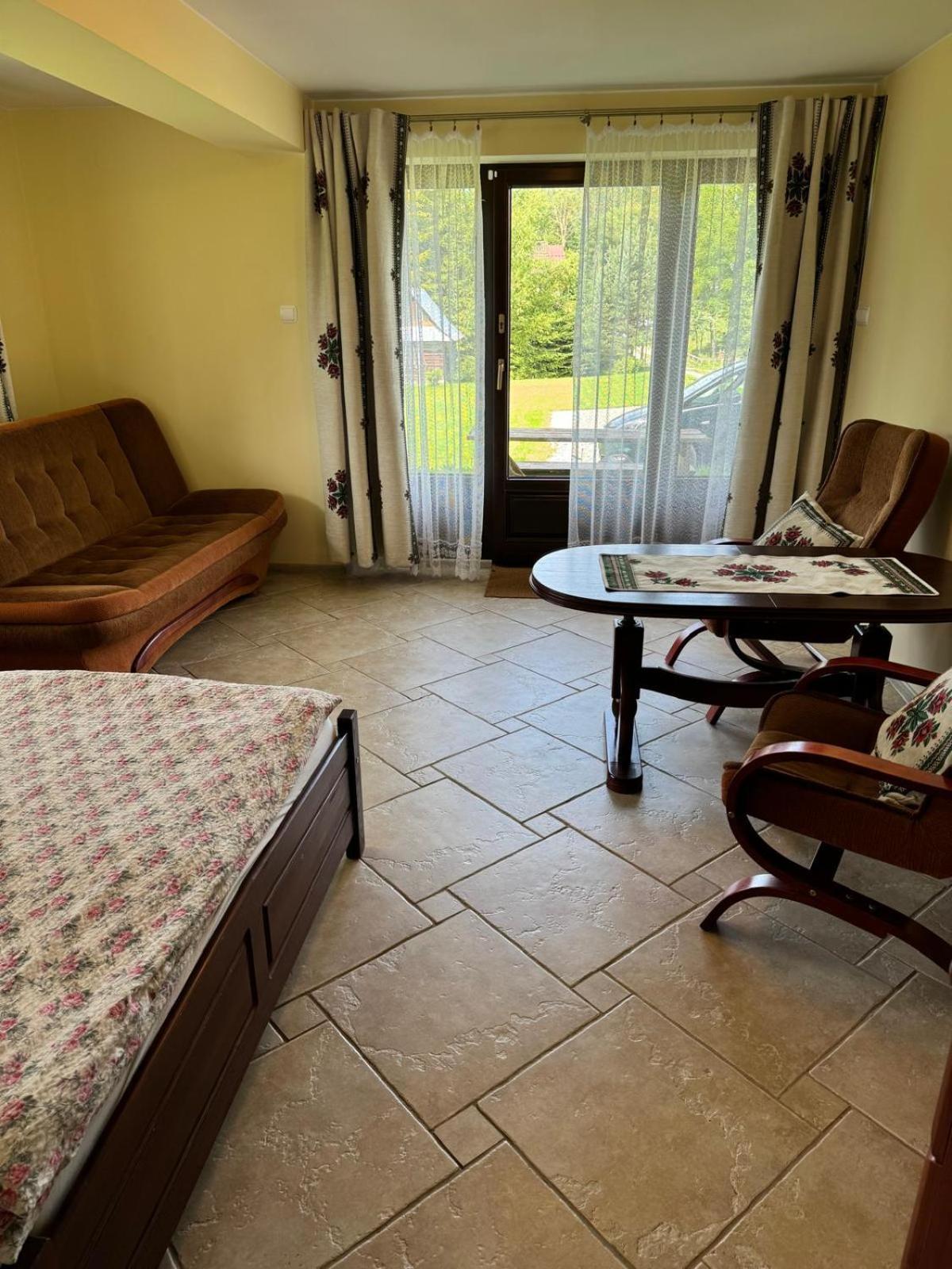 Apartment I